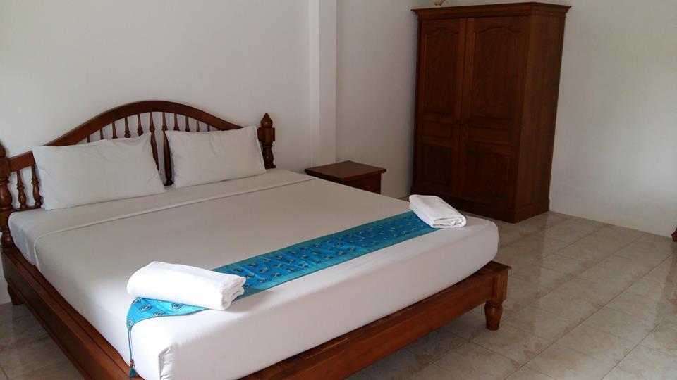 Saver Guesthouse Pantai Chaweng Luaran gambar