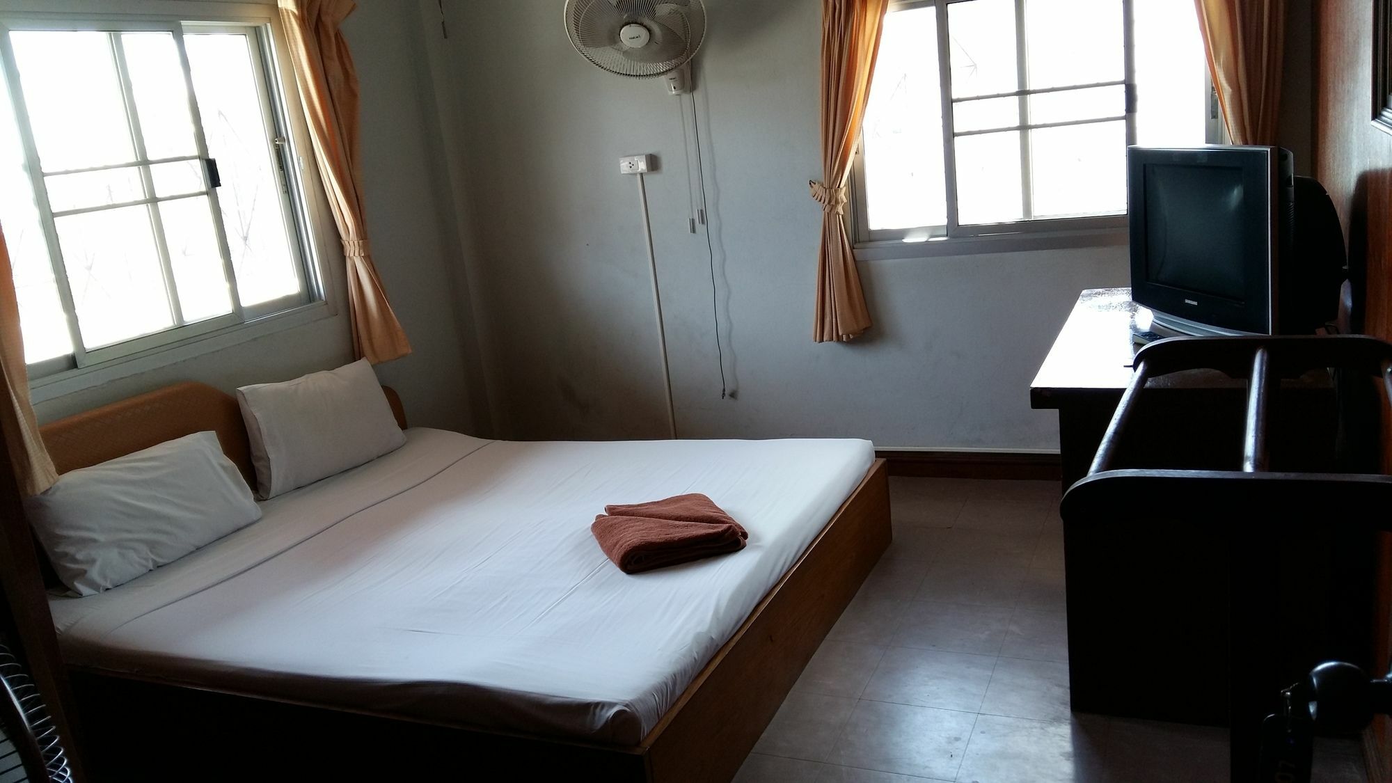 Saver Guesthouse Pantai Chaweng Luaran gambar