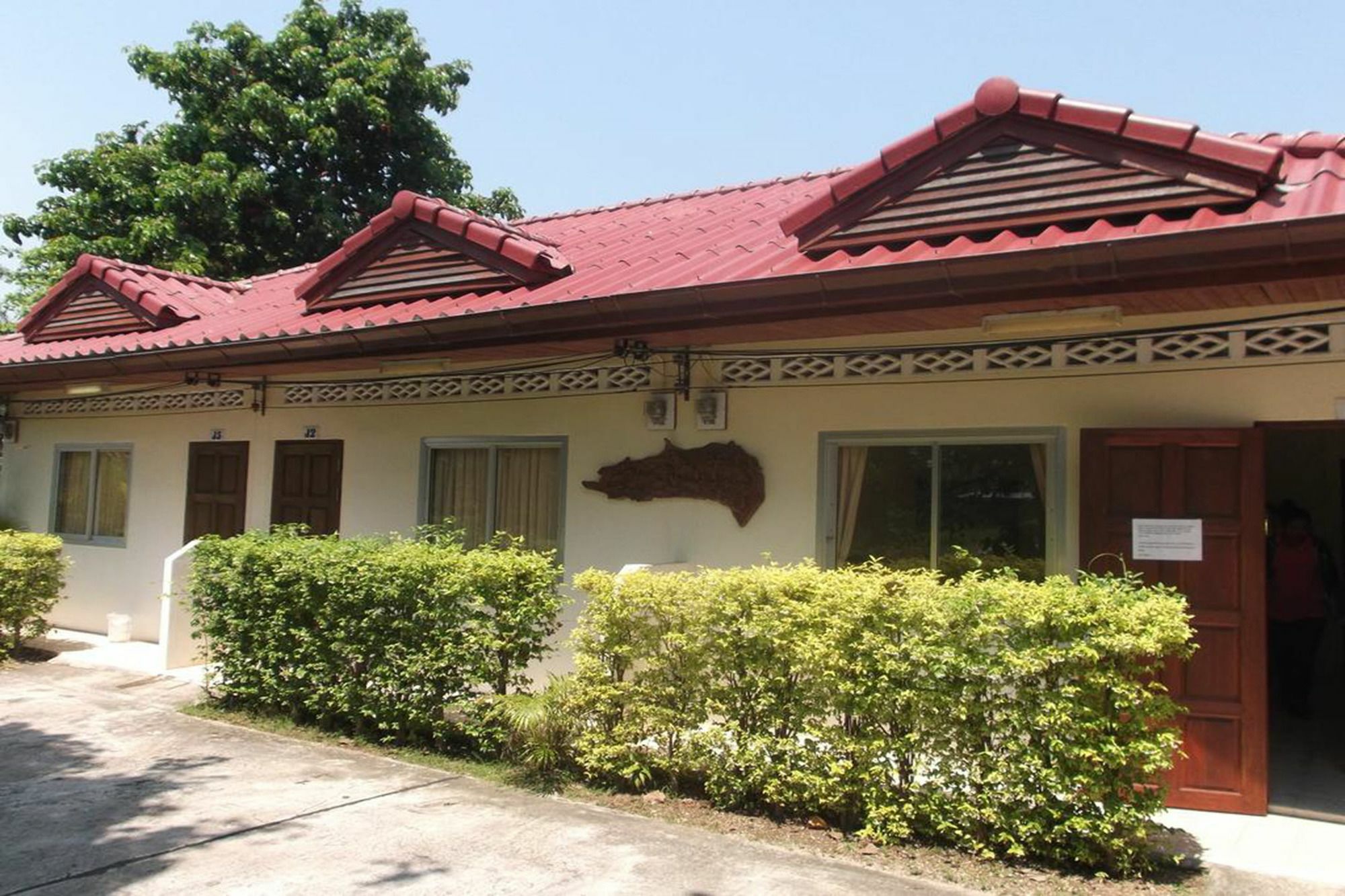 Saver Guesthouse Pantai Chaweng Luaran gambar