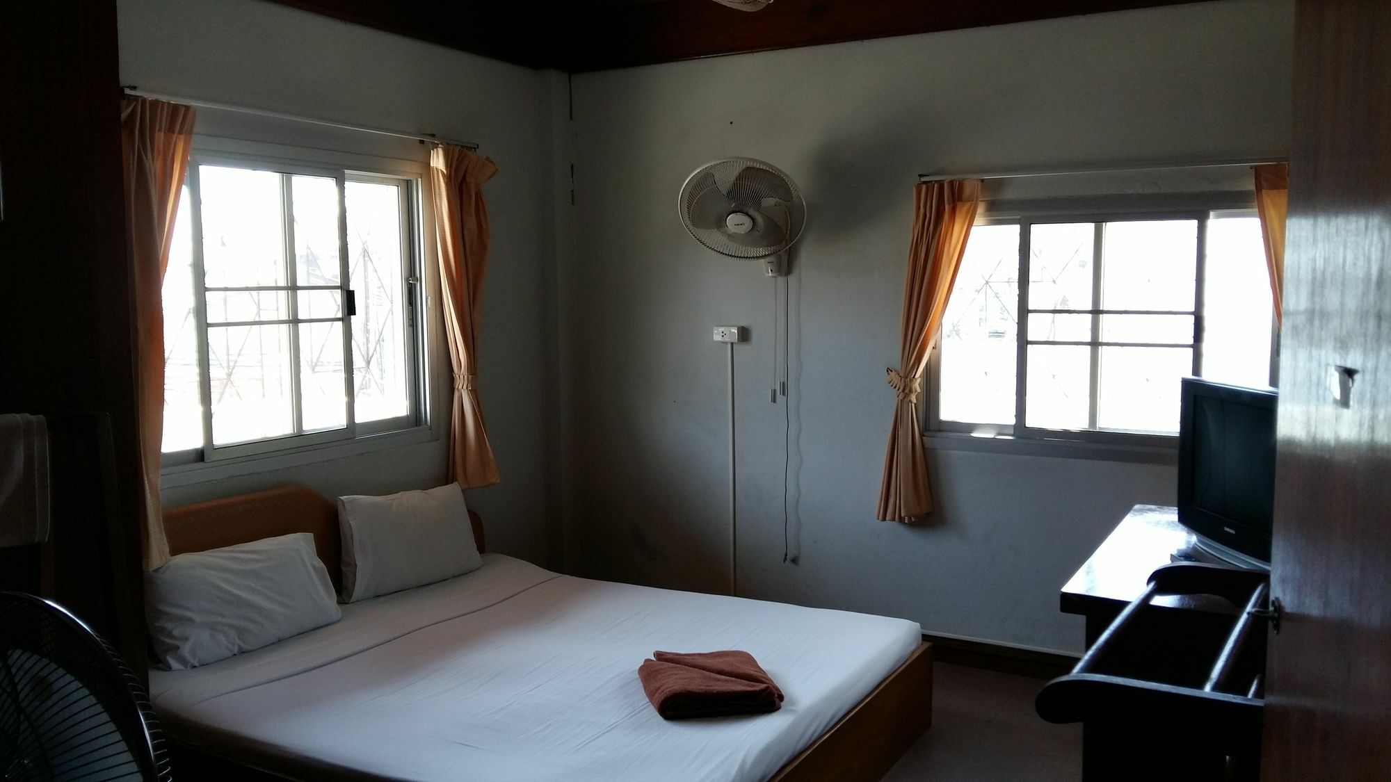 Saver Guesthouse Pantai Chaweng Luaran gambar